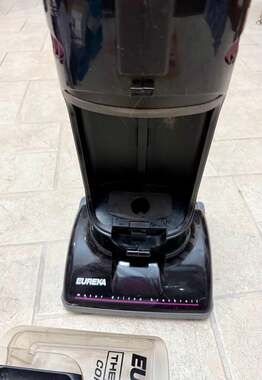 Eureka The Boss Cordless Stick Vacuum only Model 570, Black/Purple